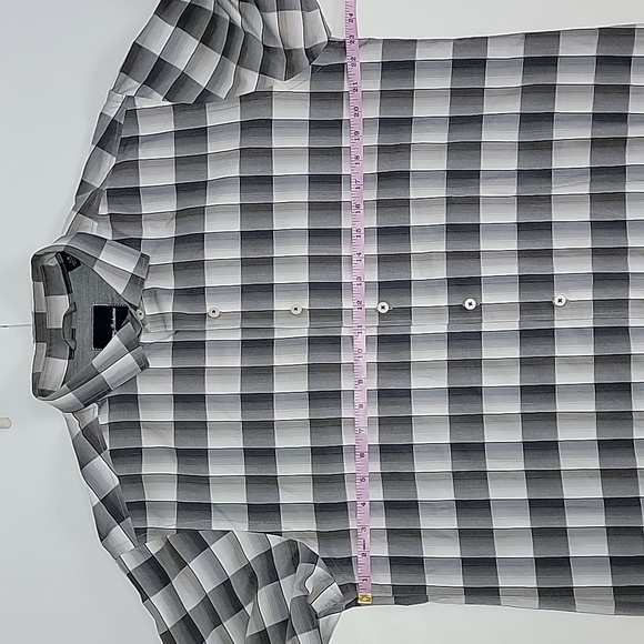 Tommy Bahama Plaid Long Sleeve Shirt/ Size L. - Picture 5 of 11